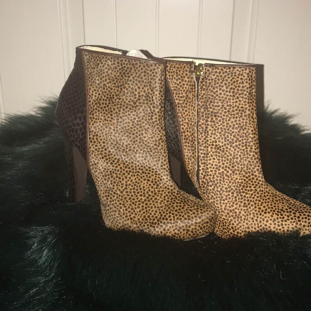 Colin Stuart leopard booties